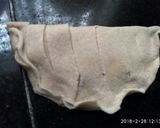 A picture of step 5 of Mava ghujiya prasada.