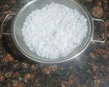 A picture of step 1 of Sabudana Khichdi.