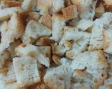 Foto del passaggio 1 della ricetta Canaderli allo speck in brodo vegetale