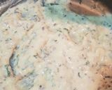Foto del paso 3 de la receta: Pollo a la plancha con crema de maracuyá y espinacas