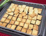 A picture of step 16 of Scallion (Spring Onion) cream Crackers.