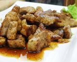 黑胡椒醬松坂豬（豆油伯缸底醬油食譜）的食譜步驟4照片