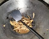 Foto langkah ke 1 dari resep Tumis daun melinjo dan teri.