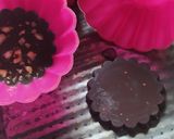 Foto del paso 2 de la receta: Arannuí (Arándanos Con Chocolate) Y Monedas De Chocolate