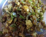 A picture of step 1 of Paneer bhurji stuffed besan chilla.