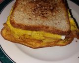 Pas rețetă Sandwich cu ou, șuncă și brânză 4 fotografie