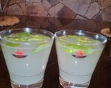 A picture of step 2 of Lemon juice in barley water.