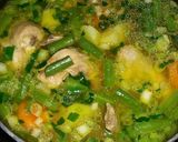 Foto langkah ke 3 dari resep Sop tulang ayam.