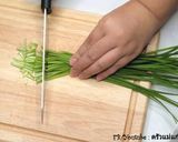 รูปขั้นตอนการทำที่ 1 ของ ไข่เจียวใบกุยช่าย