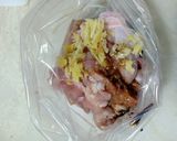 Gambar langkah 3 resipi Chicken Karaage (Japanese Fried Chicken) by Rina.