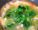 Hình bước làm 3 của món Canh măng trúc lá giang chua cay
