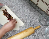 Foto del paso 5 de la receta: Empanada de atún / Con lámina de masa quebrada