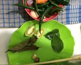 Foto langkah ke 2 dari resep Balado Cumi Cabe Ijo.