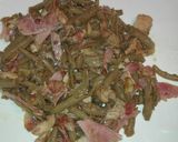 Foto del paso 1 de la receta Judías salteadas con pechuga de pollo, beicon y jamón york 