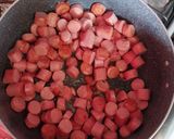 Foto del paso 1 de la receta: Salchichas entomatadas 😋👌