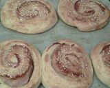 Burgonyás, baconös, sajtos csiga szezámmaggal recept fázis 6 fotója
