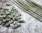 Foto del paso 4 de la receta: ⚡Ñoquis de acelga y ricota⚡Ñoquis exprés ⚡Sin papa