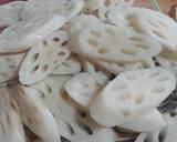 Lotus roots with black pepper recipe step 1 photo