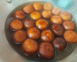 A picture of step 4 of Gulab Jamun Kheer.