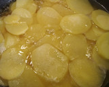 Foto del paso 3 de la receta: Tortilla de Patatas "Y cebolla"