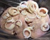 A picture of step 5 of Crockpot Hot Chicken Sandwiches.