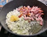 Une image de l'étape 6 de Lentilles vertes au lard, pommes fruits et carottes.