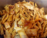 Foto del paso 3 de la receta: Chilaquiles rojos