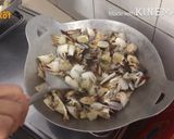 Hình bước làm 5 của món Ghẹ Rang Me
