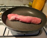 Gombával töltött szűzpecsenye leveles tésztában recept fázis 5 fotója