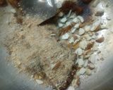 ખજૂર બરફી (Khajur Barfi Recipe In Gujarati) રેસીપી સ્ટેપ2ફોટો