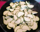 Foto del paso 1 de la receta: Calabacín gratinado a la boloñesa