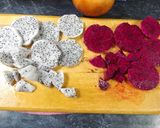 Foto del paso 1 de la receta: Postre de arándanos con pitaya blanca y roja