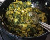 मूली के पत्तों की भूजी (Mooli ke patto ki bhuji recipe in Hindi) रेसिपी चरण 5 फोटो
