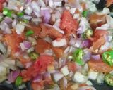 A picture of step 4 of Anda Ghotala Masala Omelette.