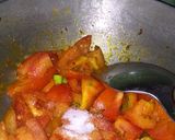 A picture of step 4 of Tomato green chilli veg.