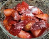 Foto del paso 6 de la receta: Fresas con granadina y queso batido
