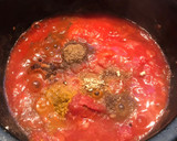 รูปขั้นตอนการทำที่ 4 ของ แกงไก่กระเจี๊ยบเขียวมาซาลา (Chicken okra masala)