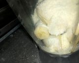 A picture of step 1 of Banana Milk Shake.