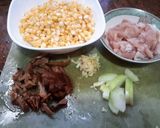 Foto langkah ke 6 dari resep Sup krim jamur tabur keju.