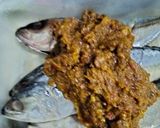 Foto langkah ke 4 dari resep Kembung Bakar.