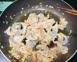 Hình bước làm 3 của món Tôm sốt bơ tỏi🦐🦐