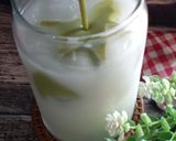 Foto langkah ke 4 dari resep Es Matcha Latte.
