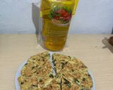 Foto langkah ke 3 dari resep Omelette mie simpel.
