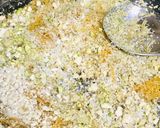 A picture of step 2 of Vermicelli and dry fruits dessert roll.