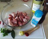 Foto del paso 1 de la receta: Lomo de cerdo en adobo