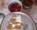 Foto del passaggio 2 della ricetta Topinambur in insalata con pomodorini e acciughe