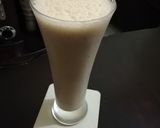 A picture of step 4 of Simple banana smoothie.