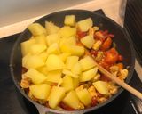 Fokhagymás csirke zöldségekkel recept fázis 2 fotója