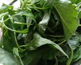 Foto langkah ke 1 dari resep Sayur bobor bayam bumbu teri.