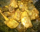 Foto langkah ke 3 dari resep 37. Ayam Goreng Ungkep Bumbu Kuning.
